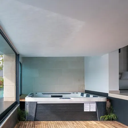 Alveo Del Mare ヴィラ *