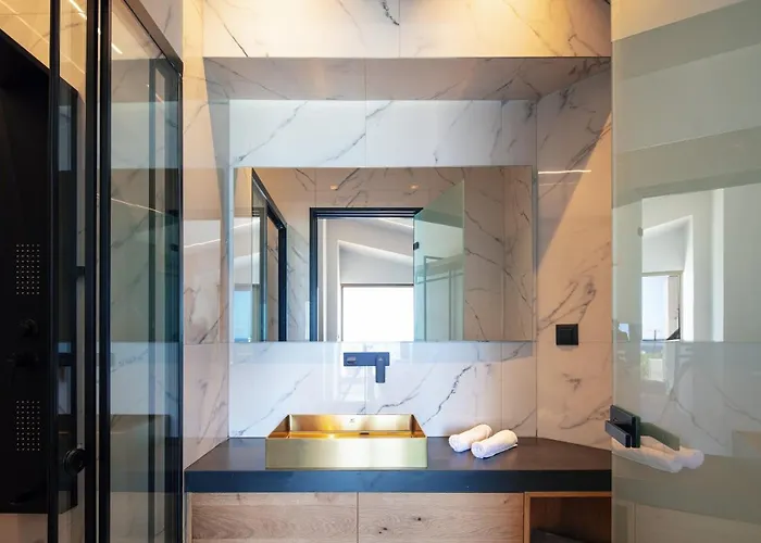 Alveo Del Mare Villa