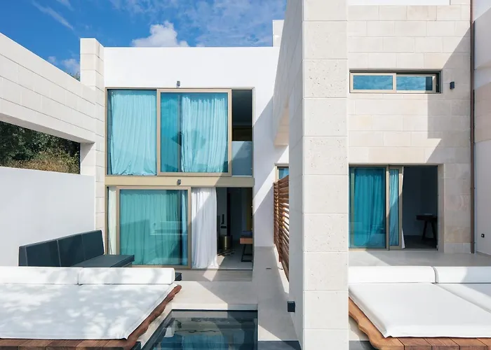 Alveo Del Mare Villa *